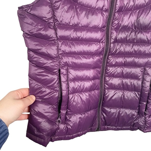 Bernardo Women’s Goose Down Packable Puffer Vest in Purple Size S - Picture 6 of 6